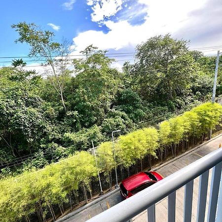 Davao Condo 2Br Pool Wifi Netflix Zewnętrze zdjęcie