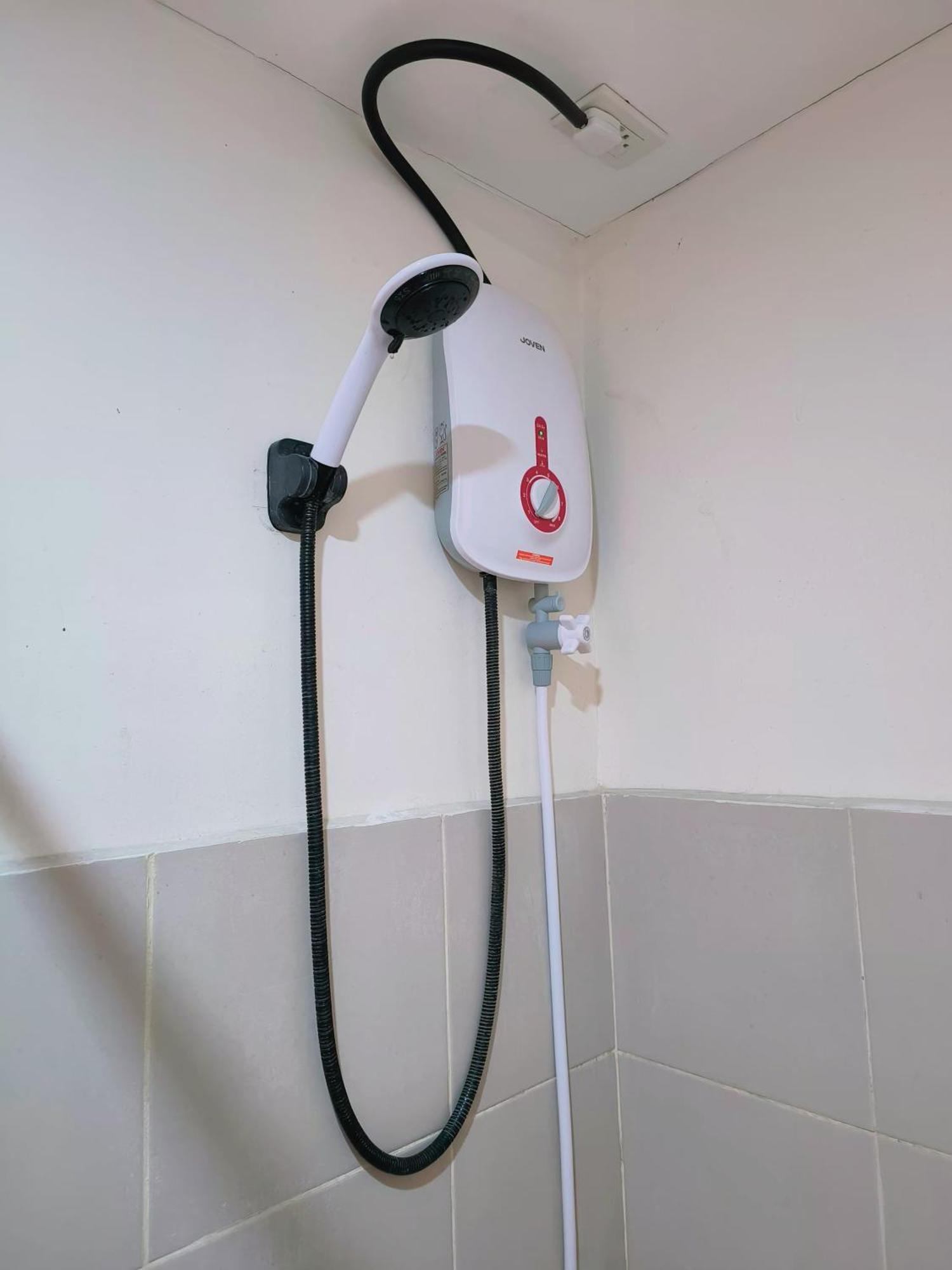 Davao Condo 2Br Pool Wifi Netflix Zewnętrze zdjęcie